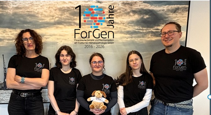ForGen ist 10 – und jetzt auch voll modisch!